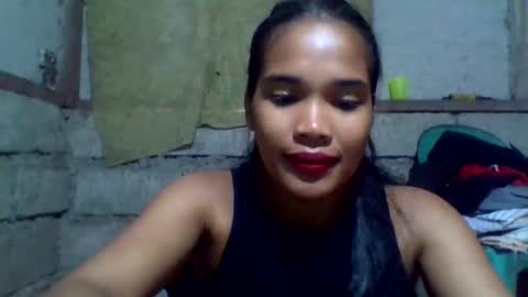 Snapshot of morenagirlpinay18 chatting on 03/15/26, 11:22 morenagirlpinay18 online show from 03/15/26, 11:22