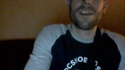 morenikoo26 online show from 10/15/25, 05:24