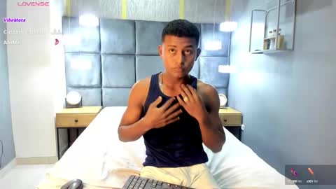 Snapshot of morenitodigno chatting on 10/02/25, 07:10 Mmorenito online show from 10/02/25, 07:10