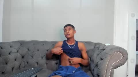 Snapshot of morenitodigno chatting on 10/04/25, 07:12 Mmorenito online show from 10/04/25, 07:12