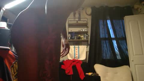 Chocolate online show from 09/11/25, 07:58