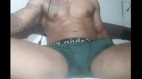 Snapshot of moreno_lutador chatting on 03/18/26, 03:53 John john online show from 03/18/26, 03:53