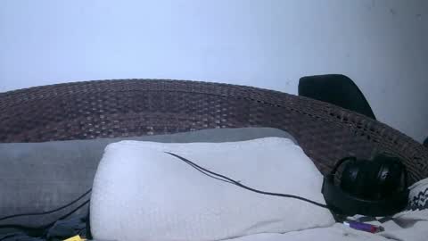 Snapshot of moreno_lutador chatting on 04/14/26, 04:07 John john online show from 04/14/26, 04:07