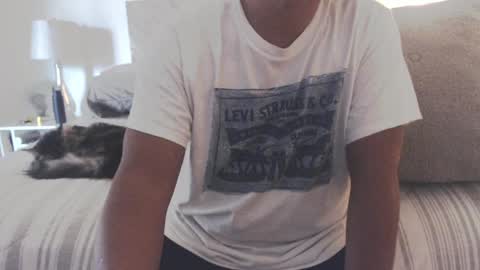 Snapshot of moreofthis chatting on 04/06/26, 03:35 Didier online show from 04/06/26, 03:35