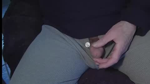 Snapshot of moreorless5 chatting on 12/05/24, 06:33 moreorless5 online show from 12/05/24, 06:33