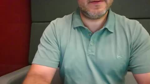 Snapshot of morepassion4u chatting on 09/11/25, 08:36 morepassion4u online show from 09/11/25, 08:36