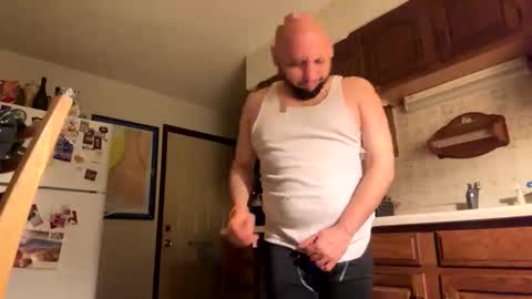 Snapshot of morethanenough437431 chatting on 04/11/26, 08:51 morethanenough437431 online show from 04/11/26, 08:51