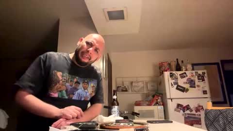 Snapshot of morethanenough437431 chatting on 04/17/26, 07:44 morethanenough437431 online show from 04/17/26, 07:44