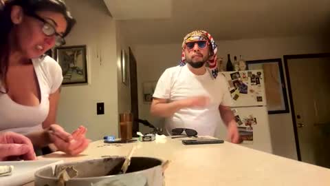 Snapshot of morethanenough437431 chatting on 04/21/26, 11:38 morethanenough437431 online show from 04/21/26, 11:38