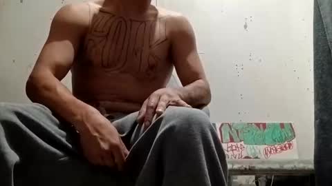 Snapshot of morfenblessex chatting on 10/24/25, 01:40 morfenblessex online show from 10/24/25, 01:40