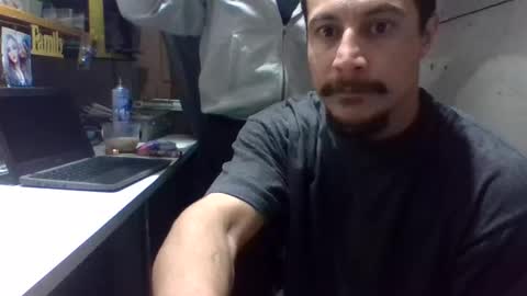 Snapshot of morfenblessex chatting on 11/30/25, 07:18 morfenblessex online show from 11/30/25, 07:18