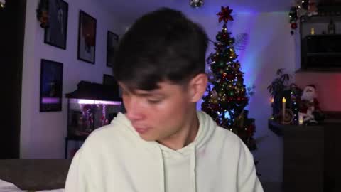   online show from 12/02/24, 10:45