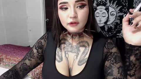 Snapshot of morganmoon1 chatting on 10/15/25, 06:41 Morgan Moon online show from 10/15/25, 06:41