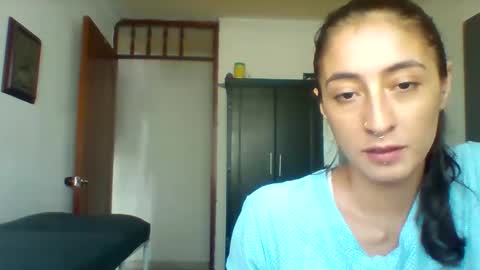 Snapshot of moritha2397 chatting on 11/27/25, 03:03 moritha2397 online show from 11/27/25, 03:03