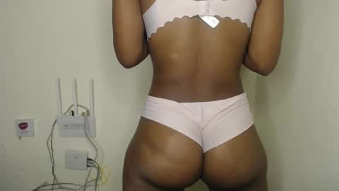 Snapshot of morning_bliss chatting on 12/02/24, 01:14 Mellisa online show from 12/02/24, 01:14