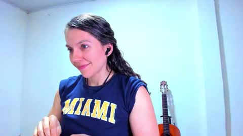 Snapshot of morning_littlestart chatting on 09/23/25, 01:52 Morning start online show from 09/23/25, 01:52