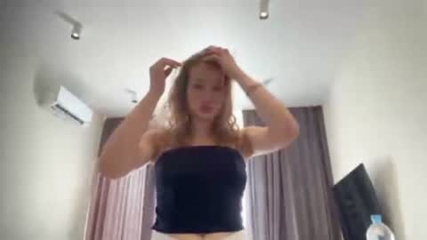 Christina online show from 08/09/26, 02:00