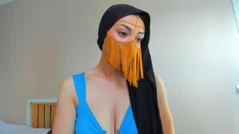 Snapshot of moroccan_diamond_ chatting on 05/31/26, 12:52 Medina online show from 05/31/26, 12:52