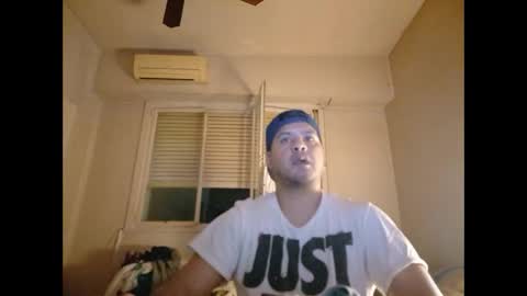 Snapshot of morocho777 chatting on 11/07/25, 04:56 Bruno online show from 11/07/25, 04:56