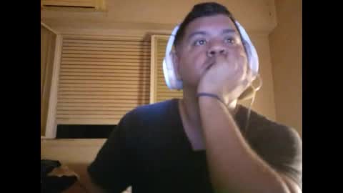 Bruno online show from 12/23/25, 04:43