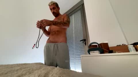 Snapshot of morris_bi69 chatting on 11/26/25, 11:11 morris_bi69 online show from 11/26/25, 11:11