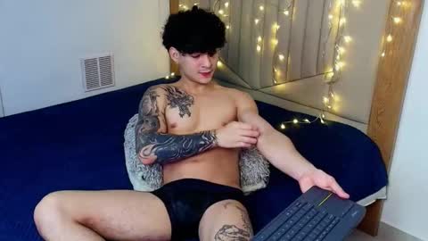 Snapshot of morthy_downey chatting on 12/11/24, 01:05 Morthy online show from 12/11/24, 01:05