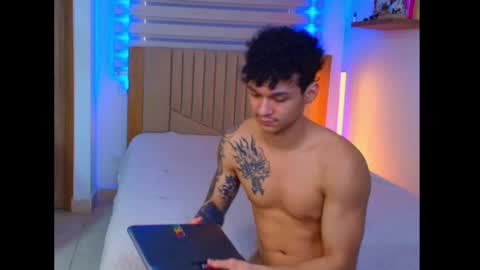 Snapshot of morthy_downey chatting on 09/13/25, 06:18 Morthy online show from 09/13/25, 06:18