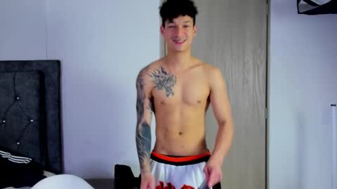 Snapshot of morthy_downey chatting on 10/17/25, 11:51 Morthy online show from 10/17/25, 11:51