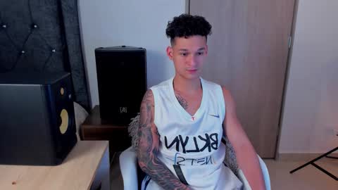 Snapshot of morthy_downey chatting on 11/12/25, 04:35 Morthy online show from 11/12/25, 04:35