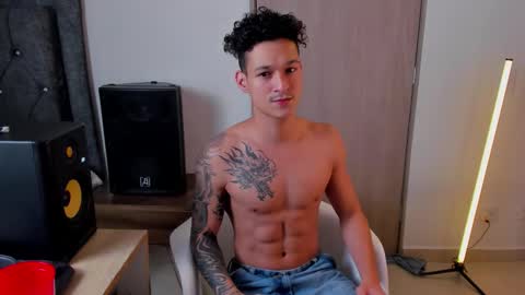 Snapshot of morthy_downey chatting on 11/23/25, 01:27 Morthy online show from 11/23/25, 01:27