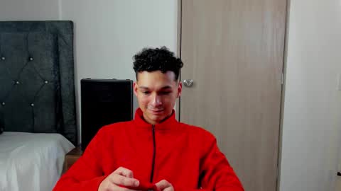 Snapshot of morthy_downey chatting on 12/17/25, 01:55 Morthy online show from 12/17/25, 01:55