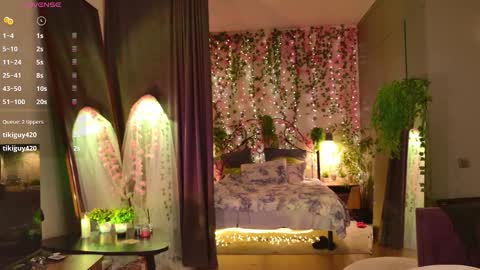 morvelyn online show from 03/12/26, 09:10