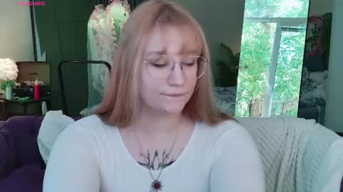 Snapshot of morvelyn chatting on 07/28/26, 11:17 morvelyn online show from 07/28/26, 11:17