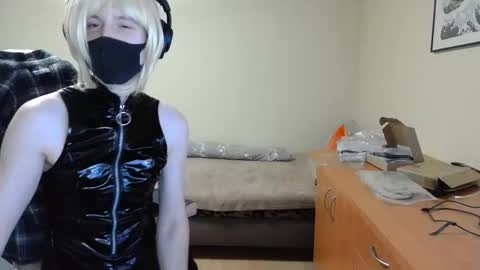 Snapshot of mory_subb chatting on 12/12/24, 10:20 Mory online show from 12/12/24, 10:20