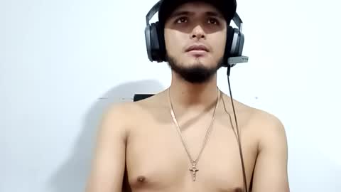 Snapshot of mosmar20 chatting on 02/28/25, 11:23 mosmar20 online show from 02/28/25, 11:23