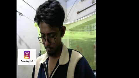 Snapshot of moso999 chatting on 12/03/25, 09:13 moso999 online show from 12/03/25, 09:13