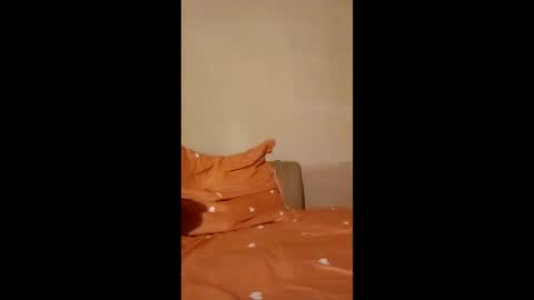 Snapshot of mospeleu chatting on 03/10/26, 02:16 Nomadu online show from 03/10/26, 02:16