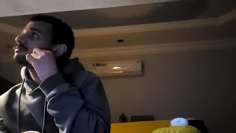 twennysevv27 online show from 01/01/25, 11:51