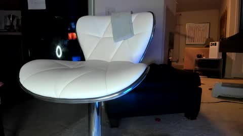 MOSSIMO KNIGHT online show from 01/31/25, 02:58