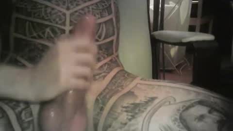 Snapshot of mostdeff93 chatting on 12/17/25, 10:32 mostdeff93 online show from 12/17/25, 10:32