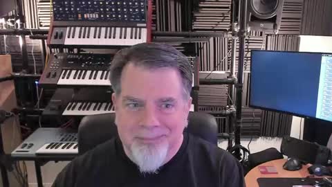 mostly_unbothered online show from 06/07/26, 07:45
