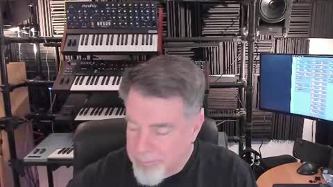 mostly_unbothered online show from 07/05/26, 08:21