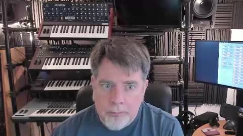 mostly_unbothered online show from 07/28/26, 07:26