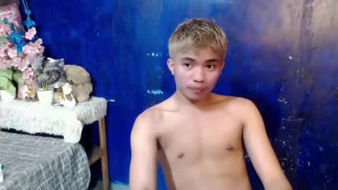 mostwantedtwink online show from 04/27/26, 10:02