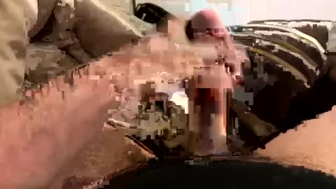 Snapshot of motomo12 chatting on 01/31/25, 05:30 Henry online show from 01/31/25, 05:30