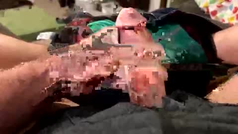 Snapshot of motomo12 chatting on 12/15/25, 04:39 Henry online show from 12/15/25, 04:39