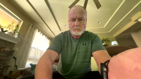 motorguy08 online show from 03/19/26, 06:56