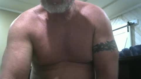 Snapshot of motorguy08 chatting on 03/24/26, 03:22 motorguy08 online show from 03/24/26, 03:22