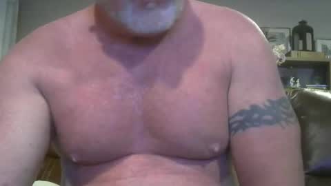 Snapshot of motorguy08 chatting on 03/25/26, 03:12 motorguy08 online show from 03/25/26, 03:12