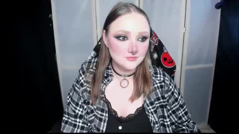 Snapshot of motorkate chatting on 01/11/26, 04:23 motorkate online show from 01/11/26, 04:23